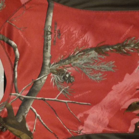 Real tree woman's size M with AP Dri-more tech pullover shirt - Picture 8 of 12